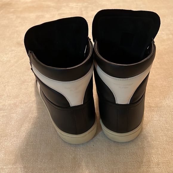 Gently used saint laurent sneakers .size 43 1/2 - Picture 5 of 8